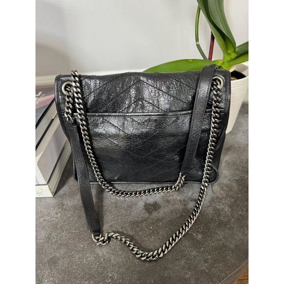 Saint Laurent Black Crinkled Calfskin Matelasse Monogram Medium Niki Bag - Picture 5 of 14